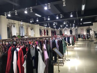 品牌折扣服装试衣间购物须知 细节决定购物体验